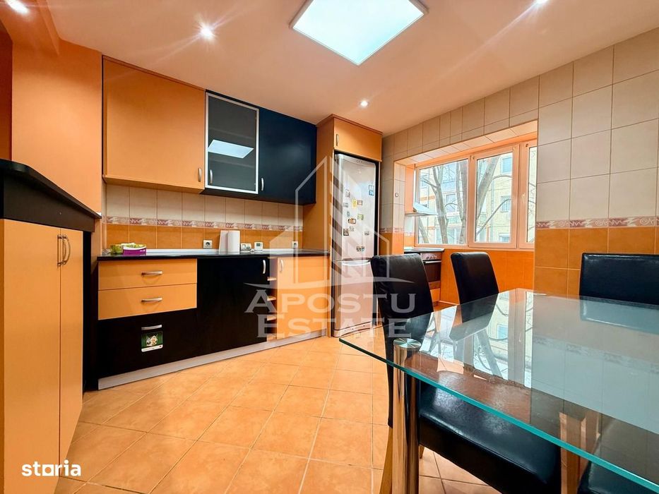 Apartament cu 4 camere, 2 bai, Timisoara, Zona Soarelui - Vedere 3