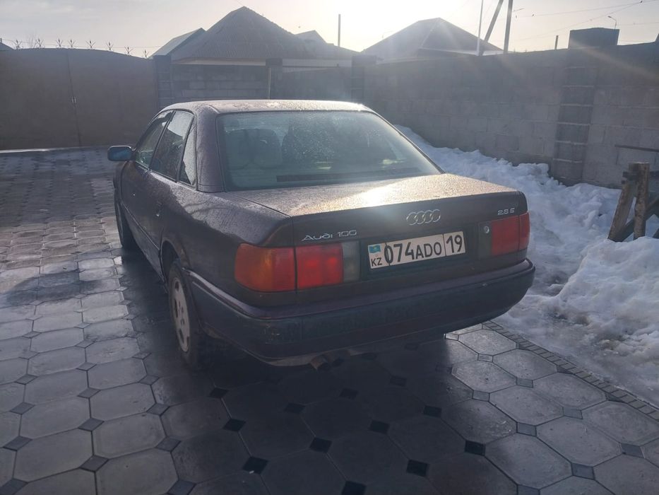 Осы Ауди с4 сатылады