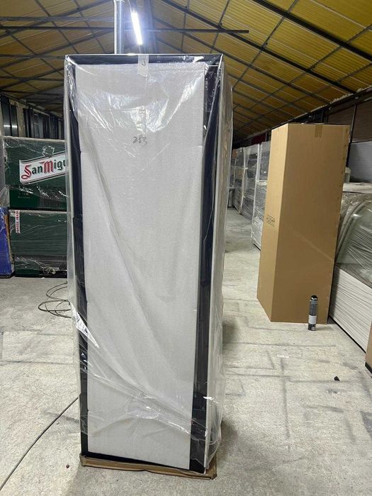 Vitrină Frigorifică 182 cm LED R290