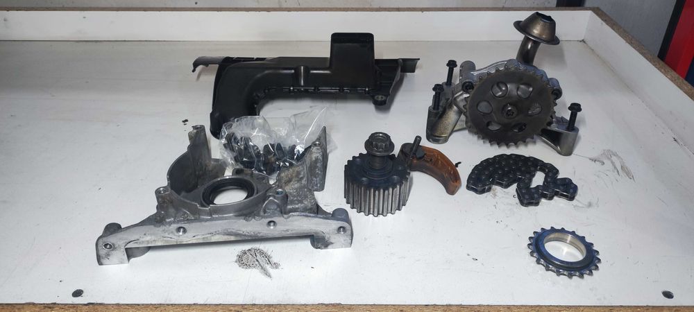 KIt pompa ulei volkswagen vw passat 1.9 TDI AVF