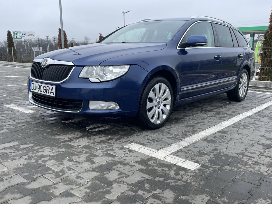 Skoda Superb 2011