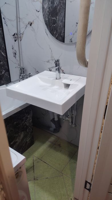 мрамор клею крашу стены