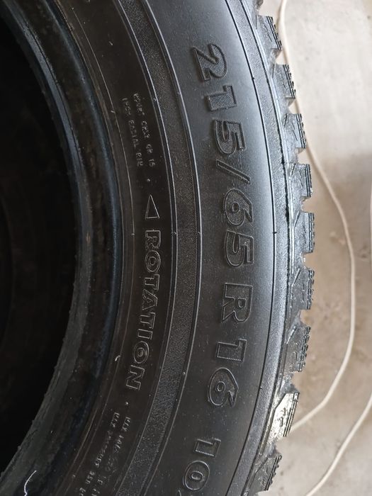 215/65R16 зимния резина б/у