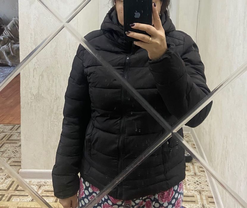 Женские куртки, жилетки