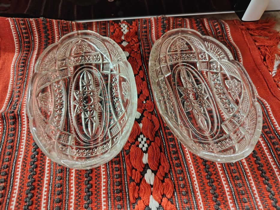 Разни битови чинии, битови купи