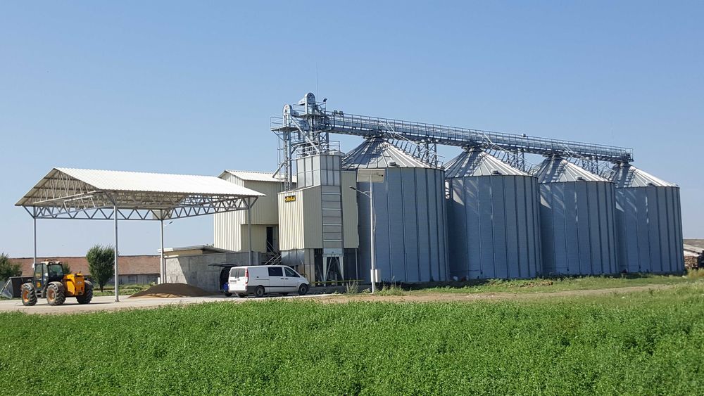 Uscatoare agricole si industriale Useprest • Echipamente de transport • Echipamente de precuratire si selectare • Uscatoare cereale fixe si mobile