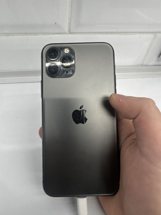 Iphone 11 pro.