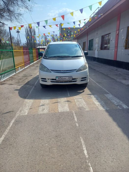 Продам эстиму минивен