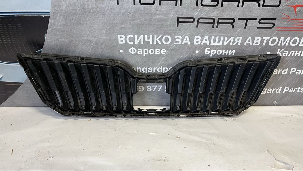 2 броя решетка Skoda Superb B8 (2015-2024)