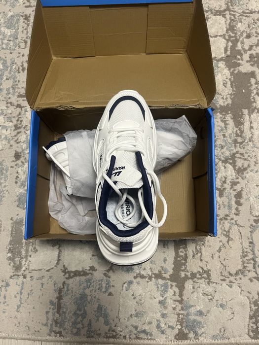 Продам кросовки