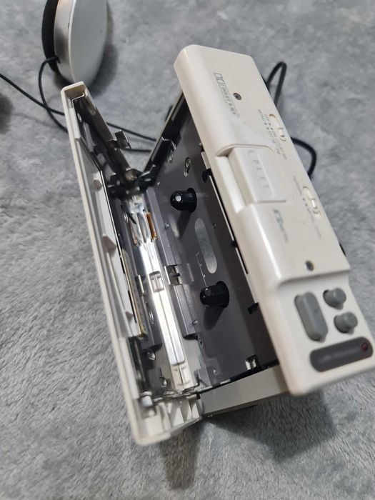 Walkman AIWA HA-T120  model rar, complet functional