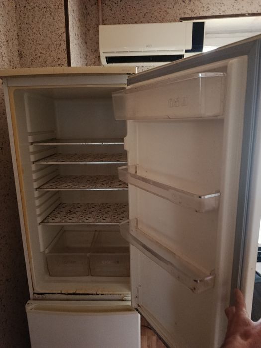 Muz muzlatgich kir yuvgich