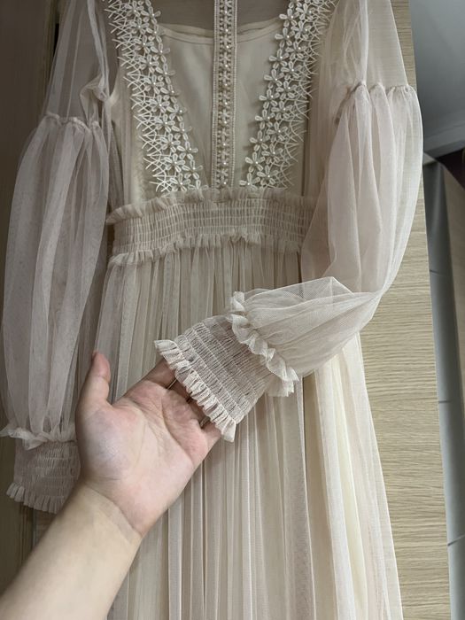 Платье нарядное праздничное из фатина