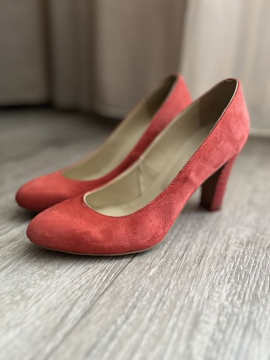 Pantofi piele intoarsa corai marimea 37