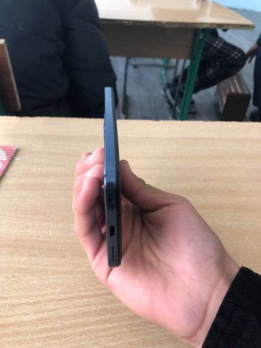 Infinix hot 40i 128/4+2
