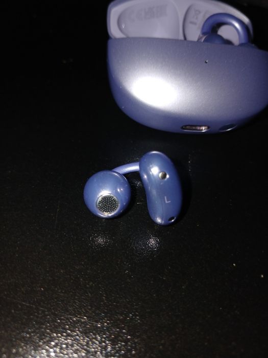 HONOR CHOICE Earbuds clip