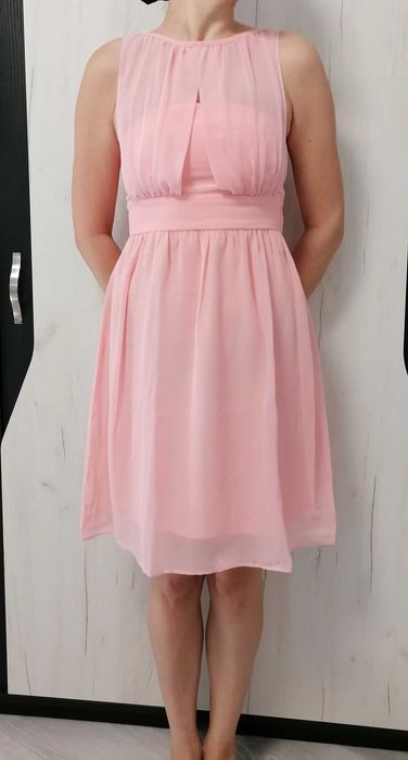 Елегантна лятна рокля