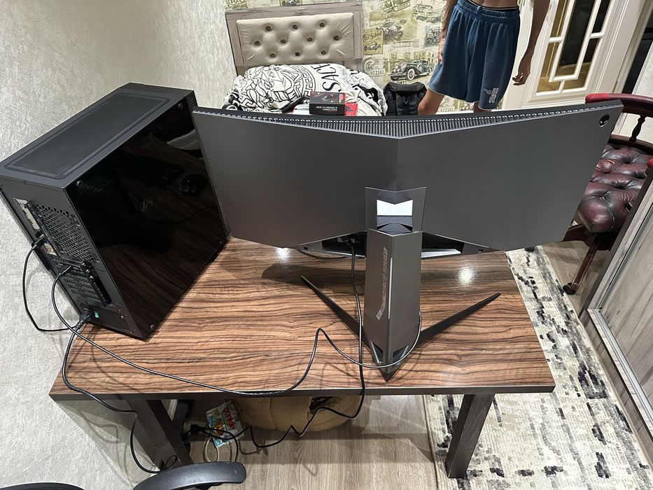 * мощный геймерский компьютер для игр и работы с графикой и програмиро