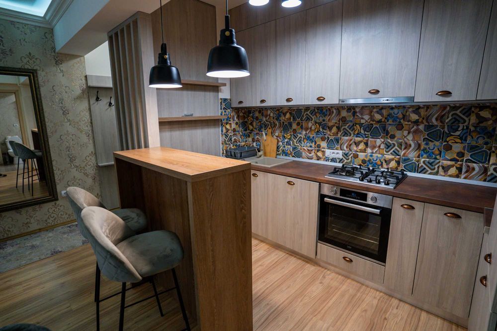 Apartament 2 camere la mare Mamaia cu loc de parcare inclus