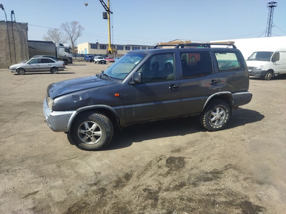 Джип ниссан террано 2