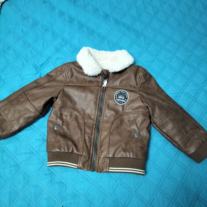 Geaca baiat superbă