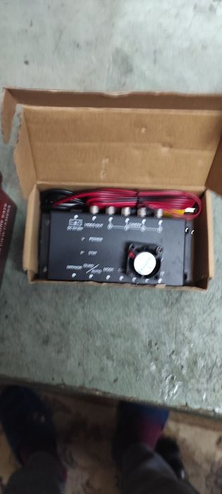 Sumator cu 4 camere video de auto