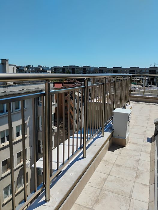 Алуминиев парапет