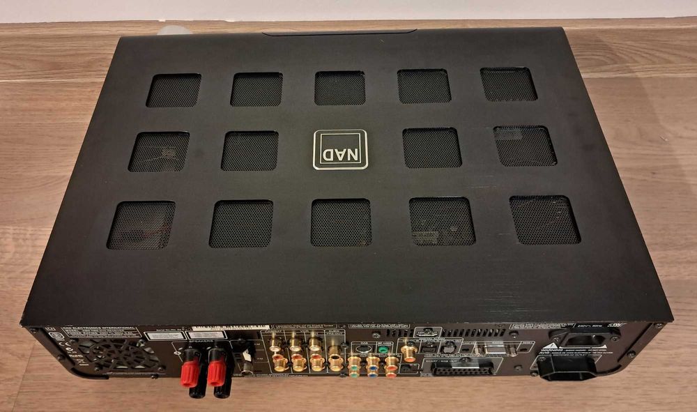 Vand A/V Receiver, DVD/CD Receiver, NAD Viso Two, cu telecomanda NAD