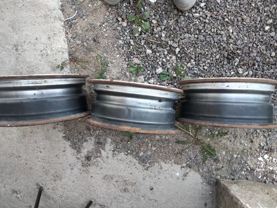 Продам литые диски Subaru (3 шт.)