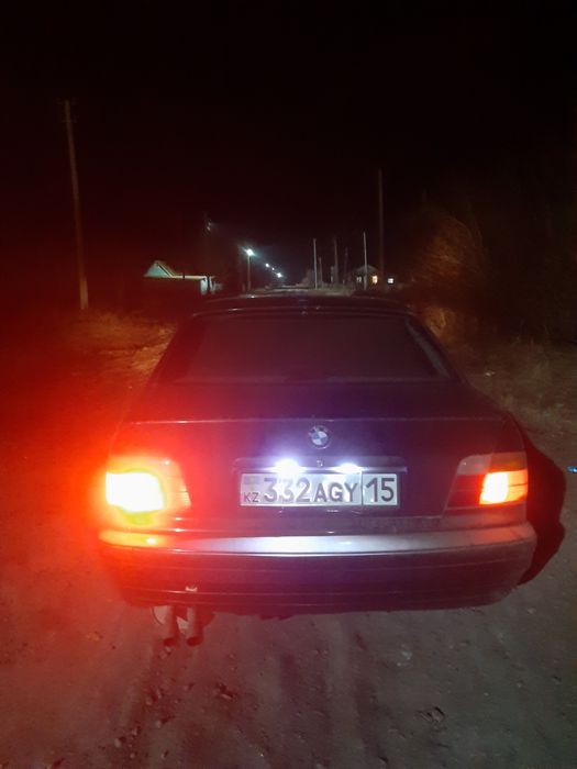 Продам БМВ е36 1.8