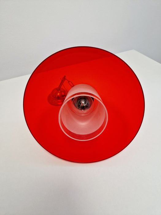 Lustra pe lant tip CIRCLE, culoare rosie