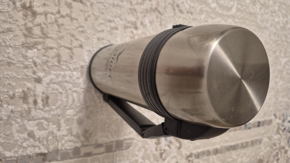 Термос 1.5л д железная