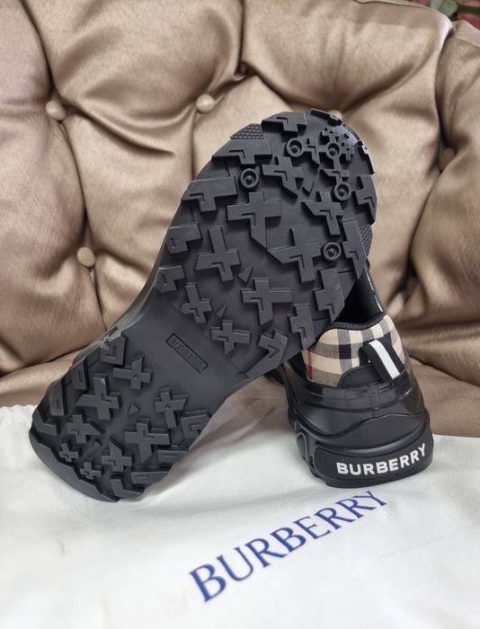 Маратонки Burberry