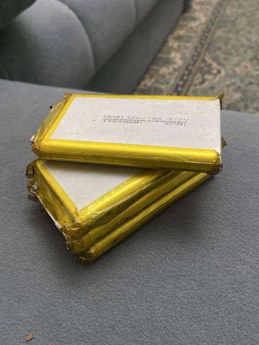 литий-полимерный аккумулятор 3.7V, 10000mAh
