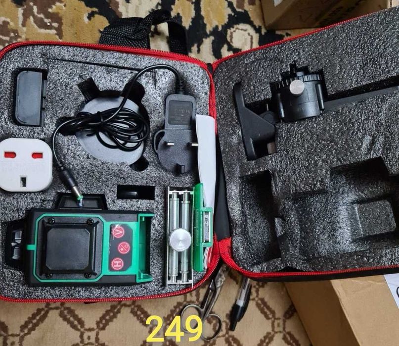 Nivela laser 4D-16linii-telecomanda+suporti+Bluetooth