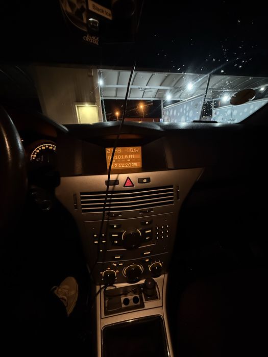 Opel astra H 1.6 benzina