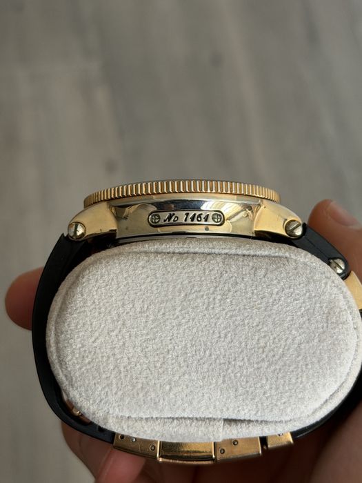 Часы Механические