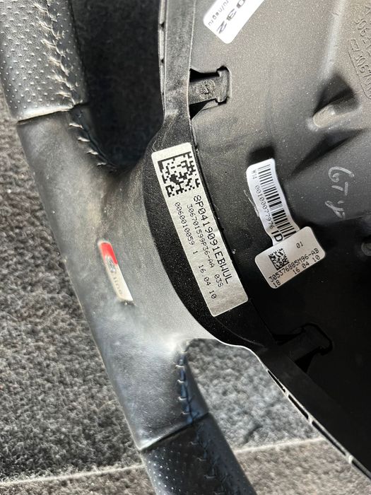 Оригинален волан за Ауди Audi 8P0419091 A3 Q5 F1 пера ном 106