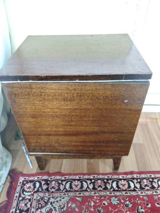 Тумба екеу бар сатылады