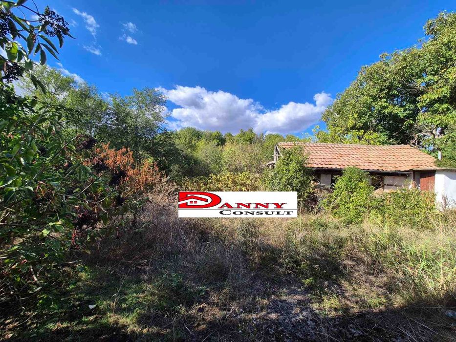 Едноетажна къща за продажба в с. Писарево