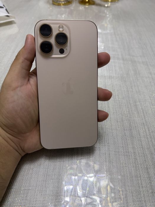 Продаётся Iphone 16 pro max в идеальном состоянии, емкость 90%