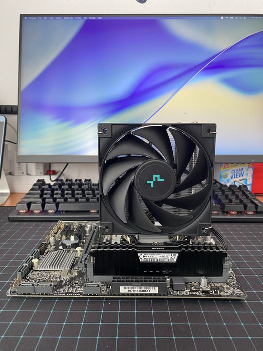 Placa de baza Asus Prime B250M-K + i7 6700K + 16GB RAM DDR4