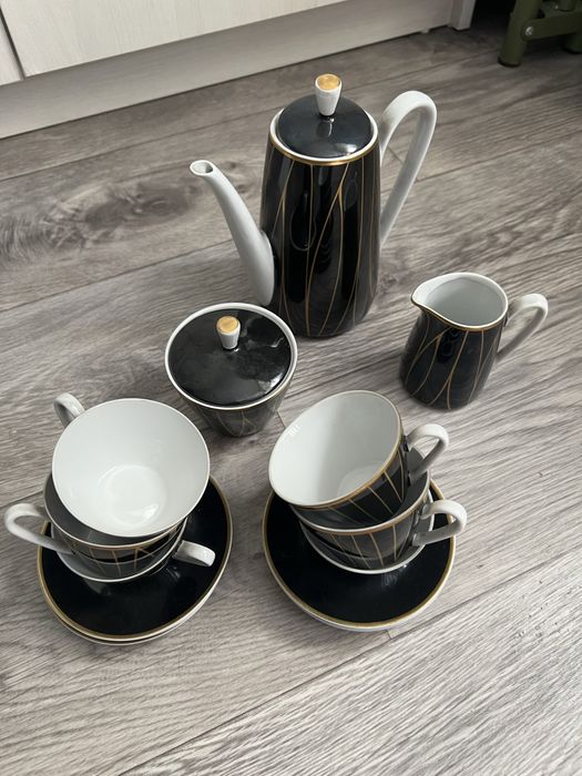 Немецкий сервиз на 6 персон.