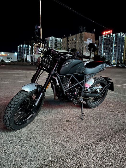 Minsk scrambler 250cc