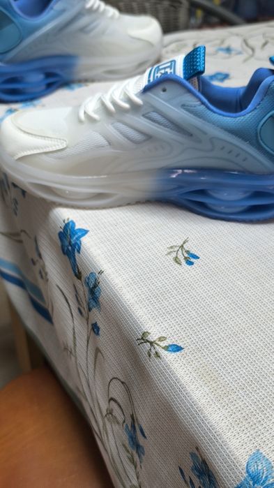 Adidas noi nepurtati