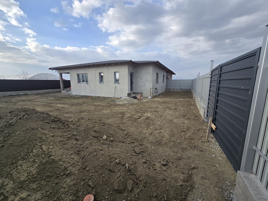 Propietar Casă Nouă cu 3 camere nelocuita Letea Veche sat Rusi Ciutea