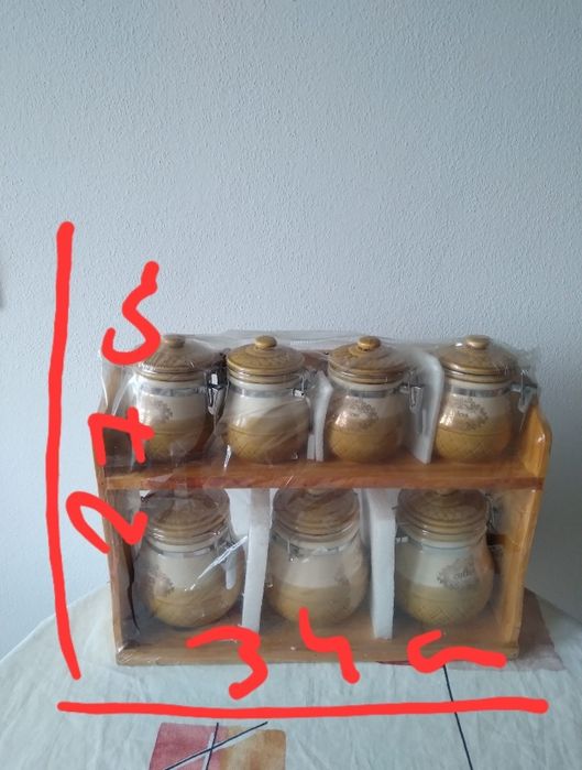 Recipiente condimente cu suport