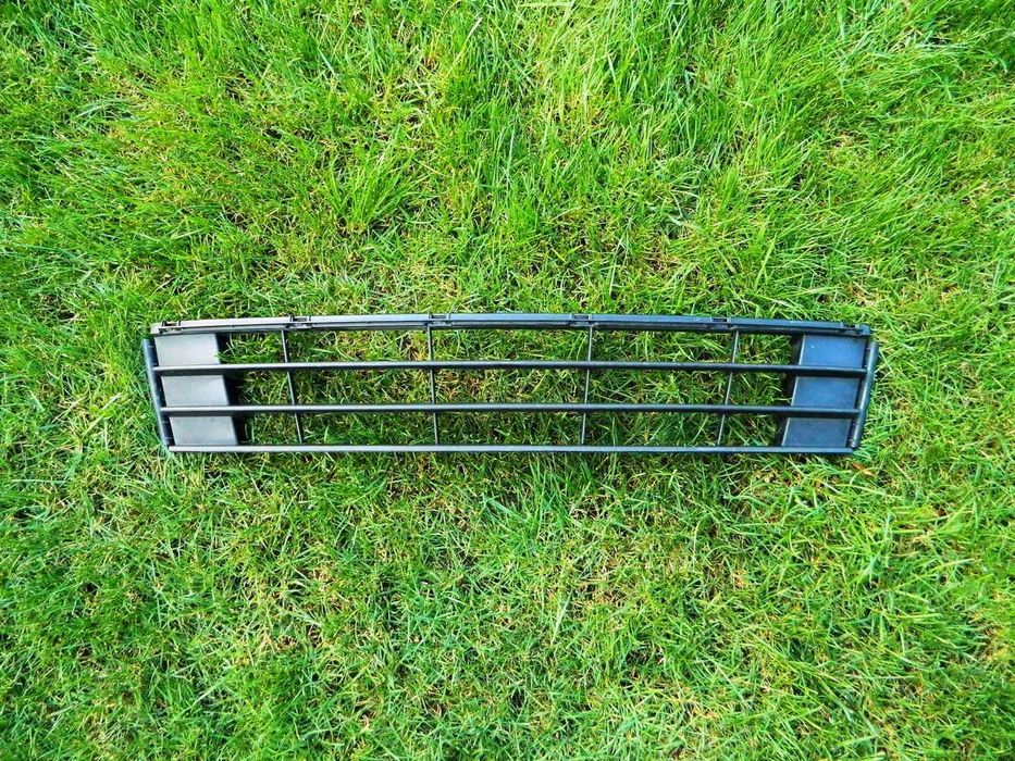 vw phaeton   bara fata grila trager AM