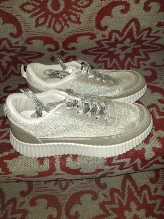 Дамски обувки сребро