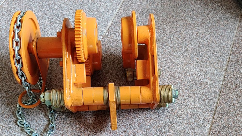 Ръчна количка за верижен телфер 500кг.1/1 и 1000кг.2/1